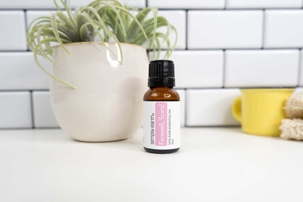 Simply Earth  Helichrysum Essential Oil