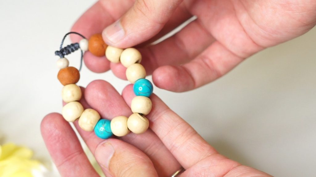 Easy DIY Essential Oil Diffuser Bracelet Recipe