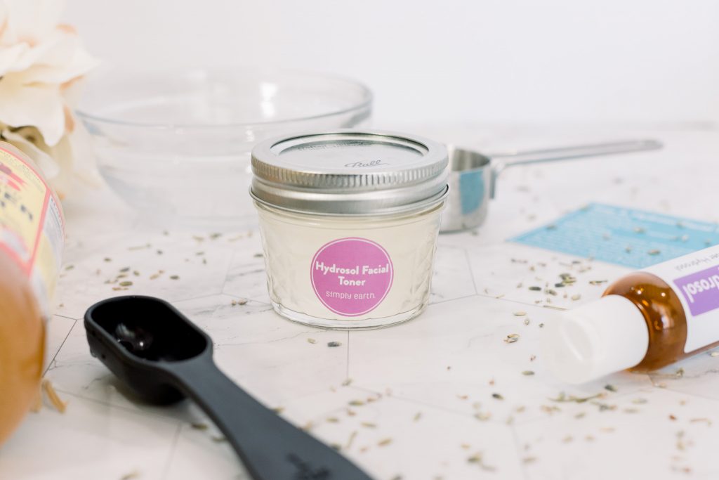 What are Rose Hydrosol Benefits And Uses? Simply Earth Blog