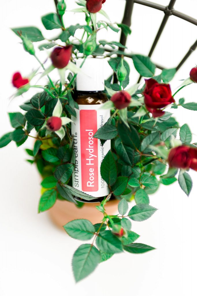 What are Rose Hydrosol Benefits And Uses? Simply Earth Blog