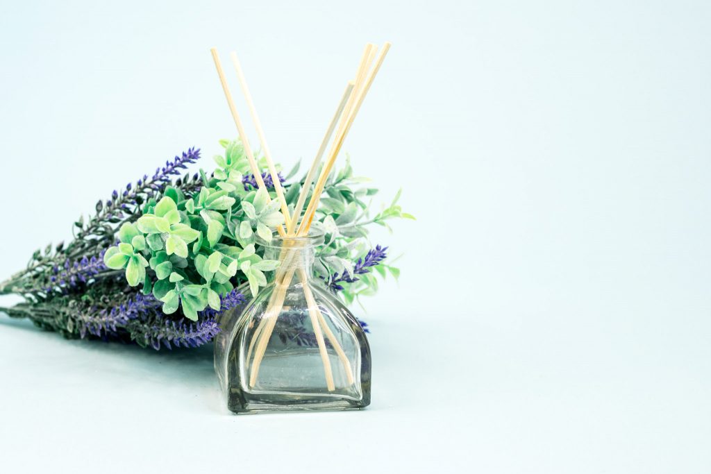 diy reed diffuser 1