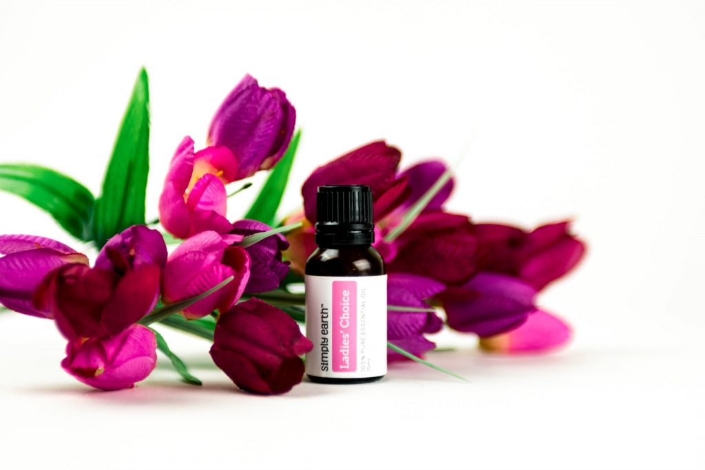 essential oils for menstrual cramps, ladies' choice blend
