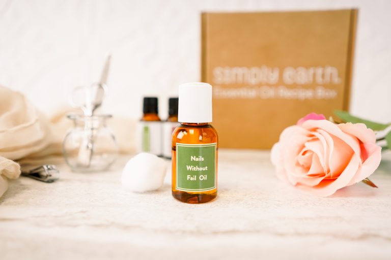 How to Make Cuticle Oil, The and Natural Way