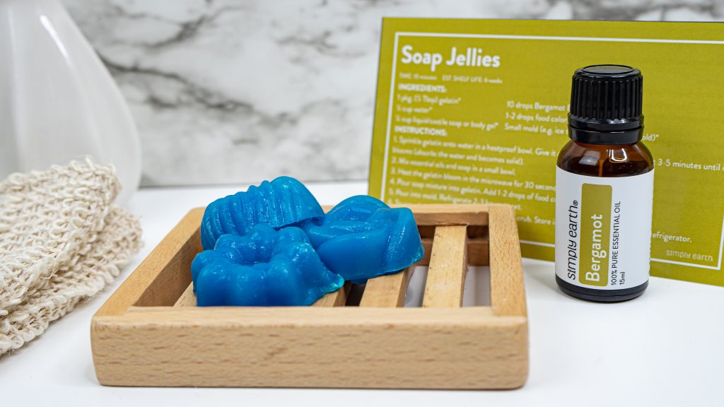 Southern Mom Loves: Make Bathtime Fun: DIY Soap Jellies