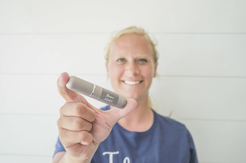 Here’s An Essential Oil Inhaler Recipe for All Mamas