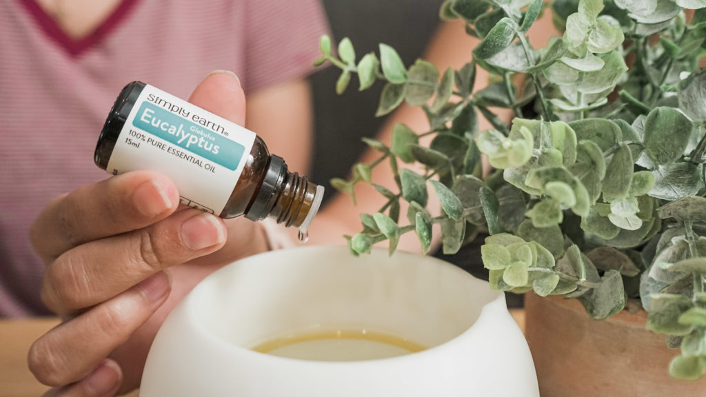 eucalyptus essential oil