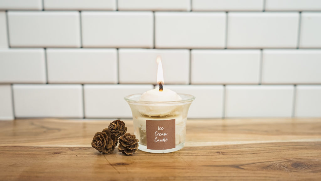 Ice Cream Scoop Candle Recipe With Essential Oils - Simply Earth Blog