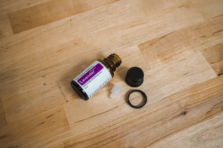 How to Clean & Reuse Essential Oil Bottles Simply Earth Blog