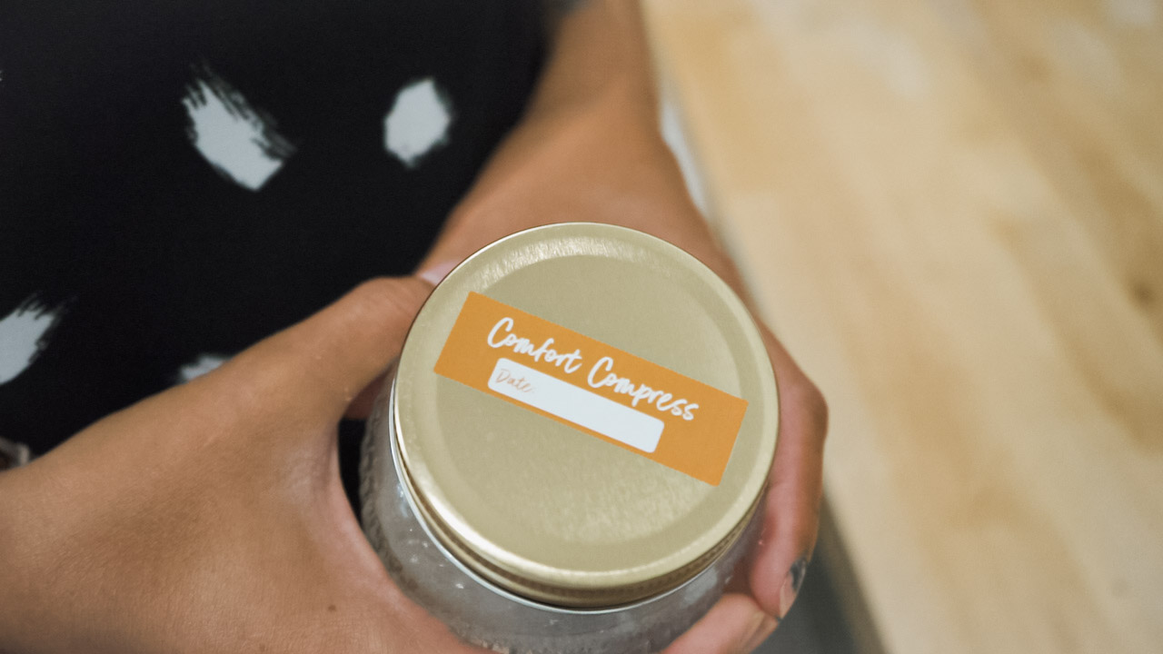 DIY Warm and Cold Compress With Essential Oils Simply Earth Blog