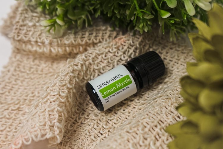 Lemon Myrtle Essential Oil Uses, Benefits, + Recipes Simply Earth Blog