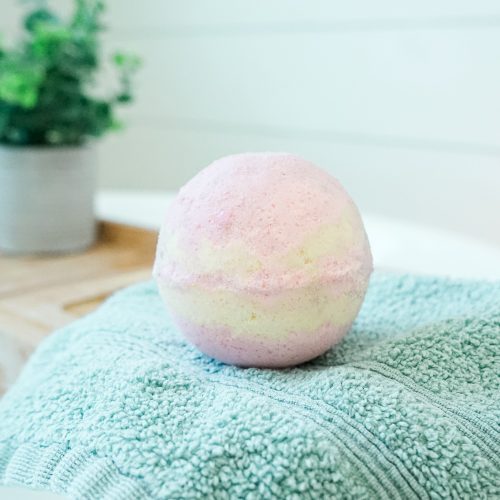 Shark Bath Bomb Recipe + Secret Ingredient - Simply Earth Blog