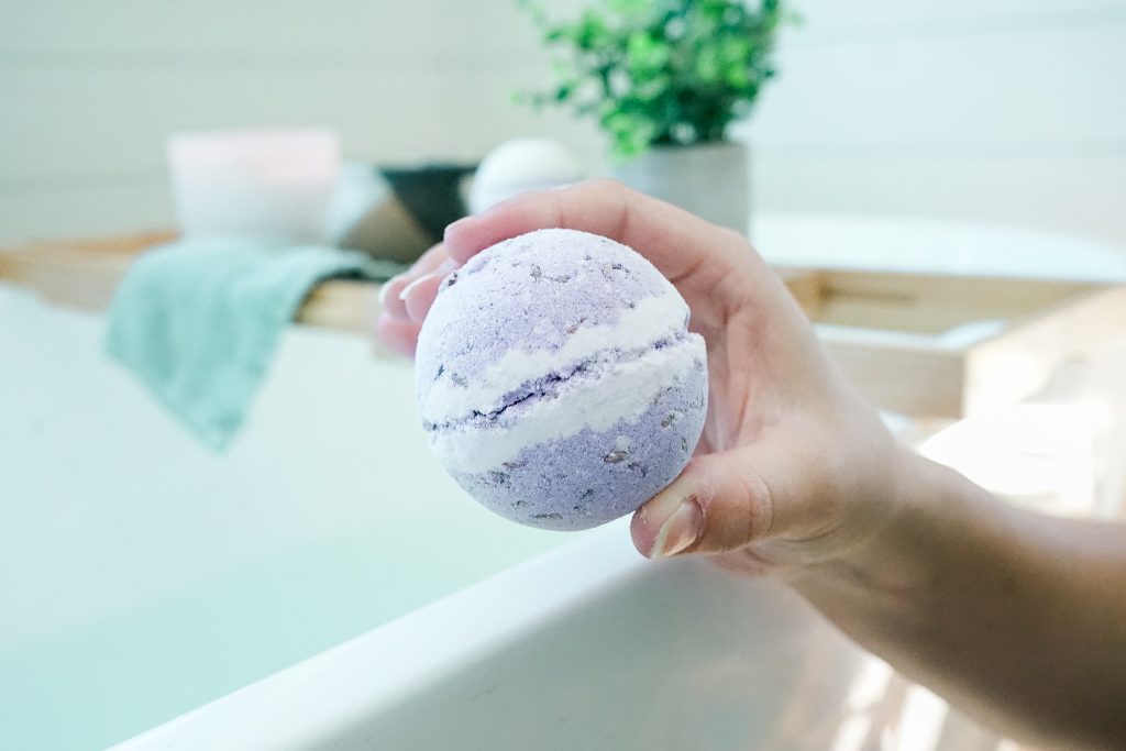 Bath Bomb Recipe with Flowers