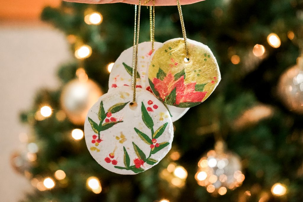 Homemade Christmas Ornaments Recipe - Simply Earth Blog