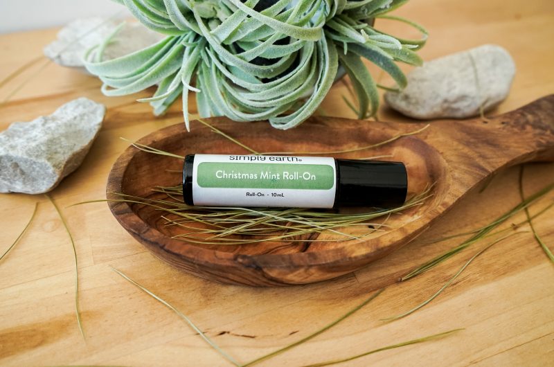 Christmas Mint Essential Oil Roll-On Recipe