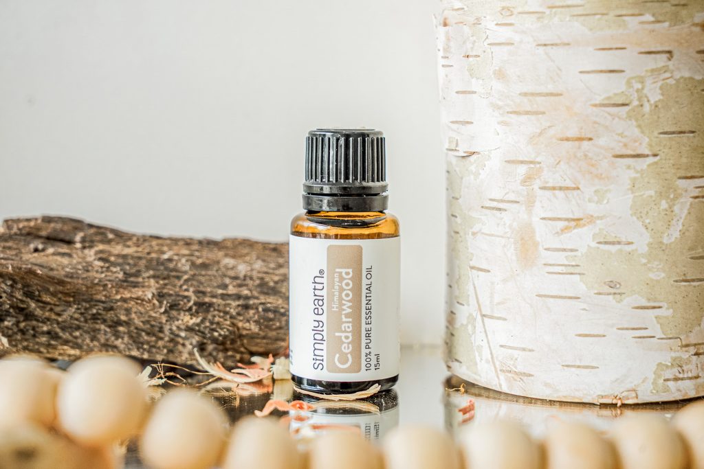 cedarwood essential oil benefits