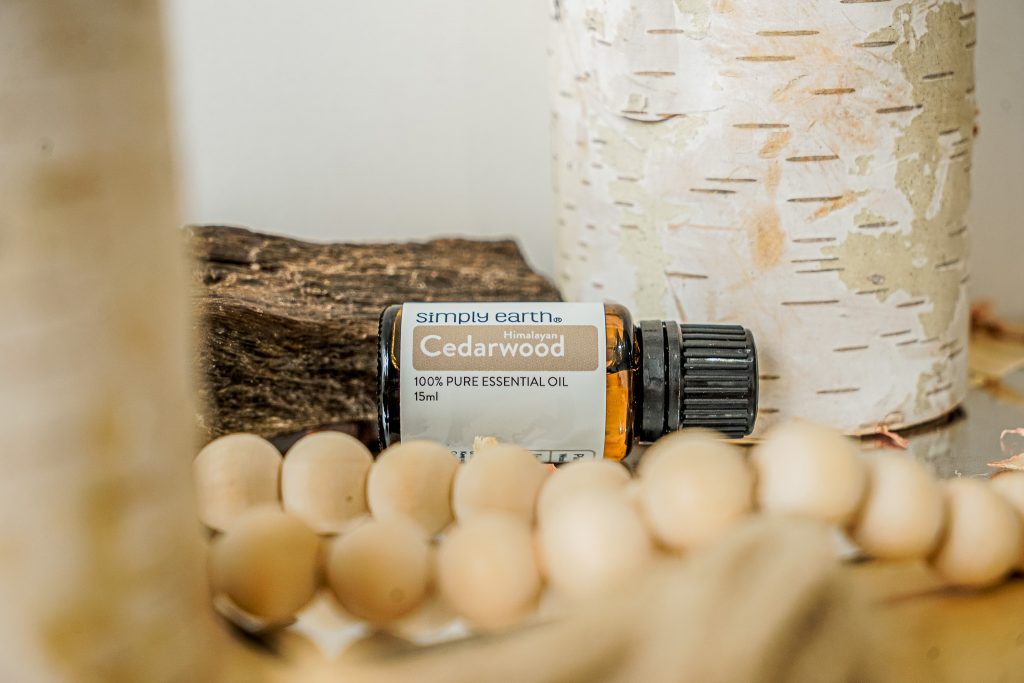 cedarwood essential oil benefits