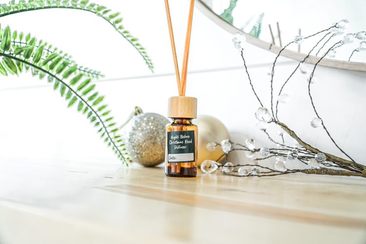Create Your Own Magic: DIY Christmas Reed Diffuser! - Simply Earth Blog
