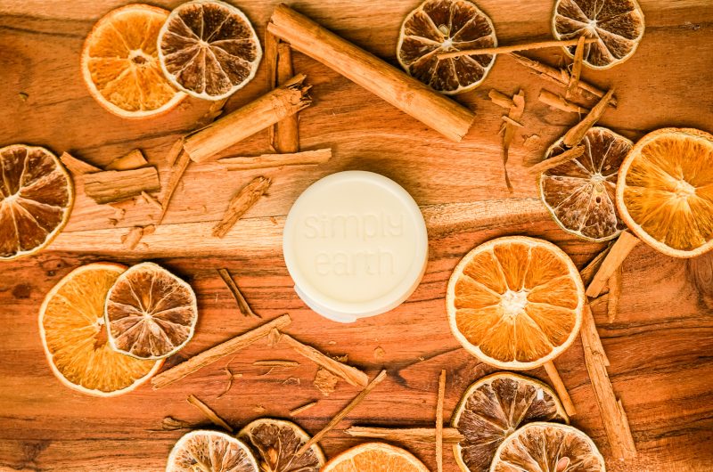 A Cozy and Refreshing DIY Home Fragrance
