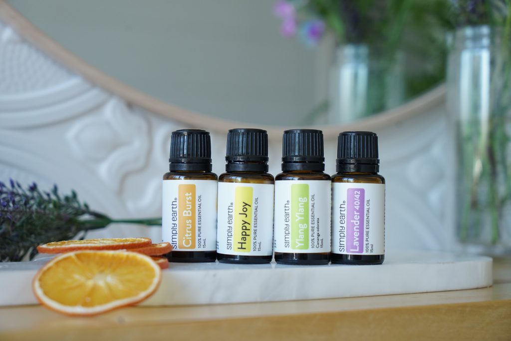Best Essential Oils for Uplifting Mood